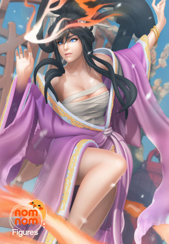 Winter Plum Original Character (Nomnom Figures)
