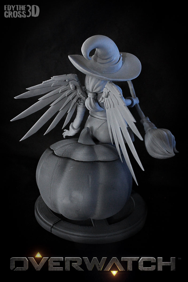 Overwatch Witch Mercy (Nomnom Figures)
