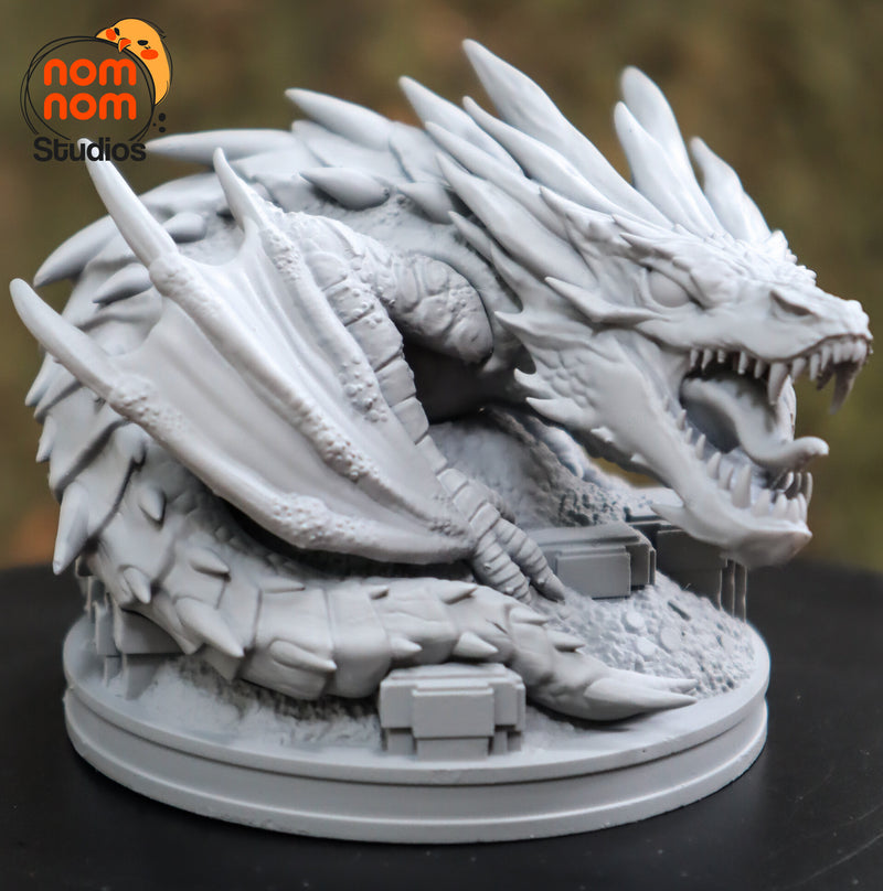 Tiny Smaug (Nomnom Figures)