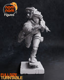 Slink Skater Girl Nomnom Original (Nomnom Figures)