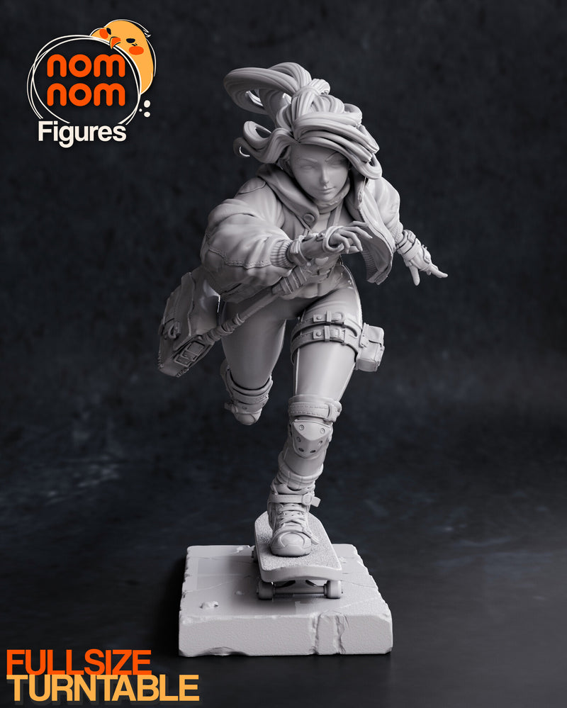Slink Skater Girl Nomnom Original (Nomnom Figures)