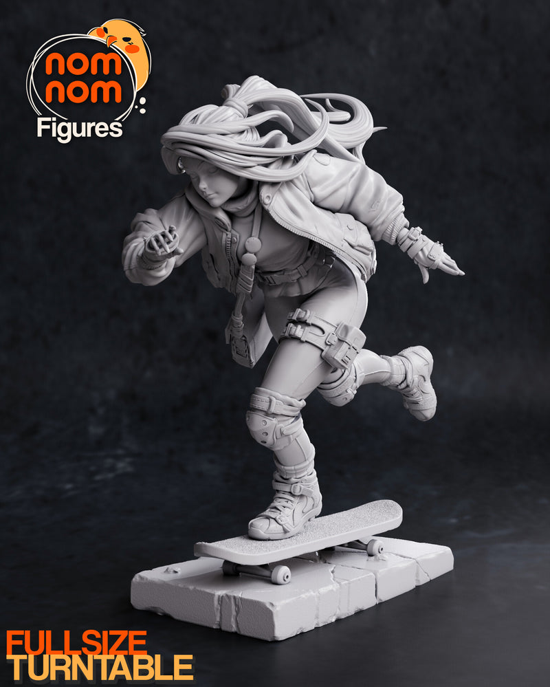 Slink Skater Girl Nomnom Original (Nomnom Figures)