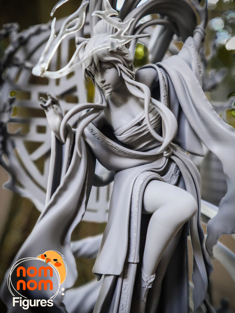 Winter Plum Original Character (Nomnom Figures)