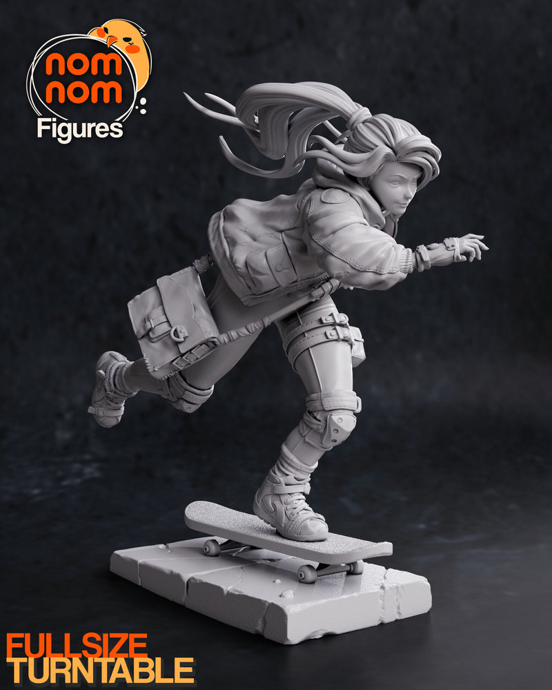 Slink Skater Girl Nomnom Original (Nomnom Figures)