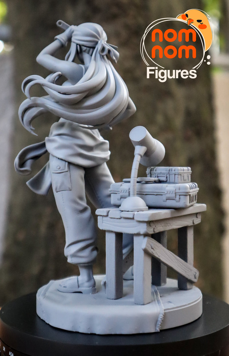 Winry Rockbell Full Metal Alchemist (Nomnom Figures)
