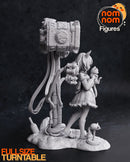 Luna Nomnom Originals (Nomnom Figures)
