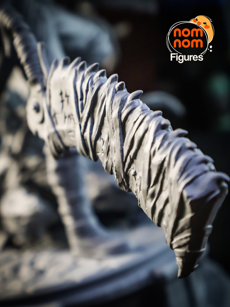 Hunter Bloodborne (Nomnom Figures)