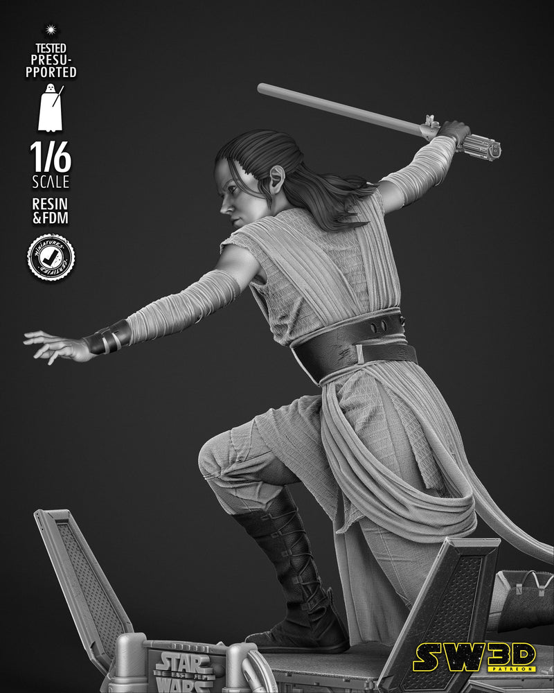 Rey Sculpture