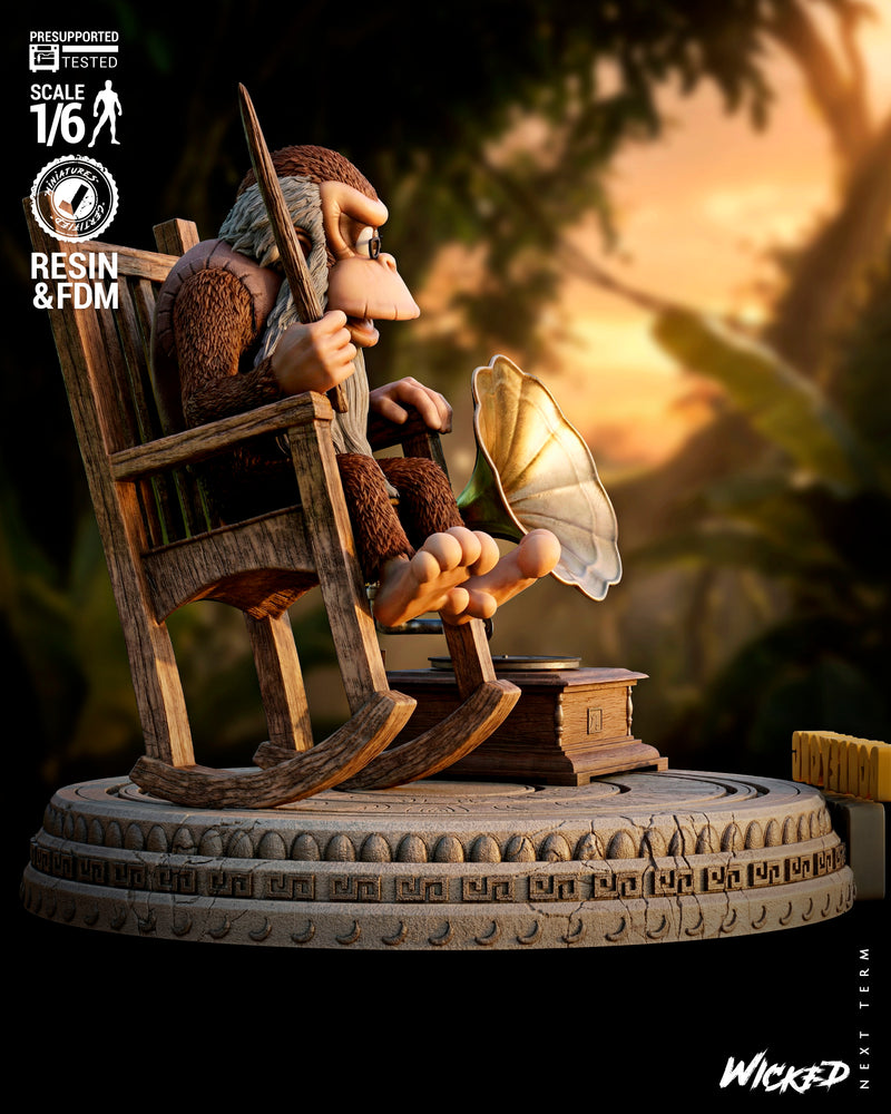 Cranky Sculpture resin statue kit view 2