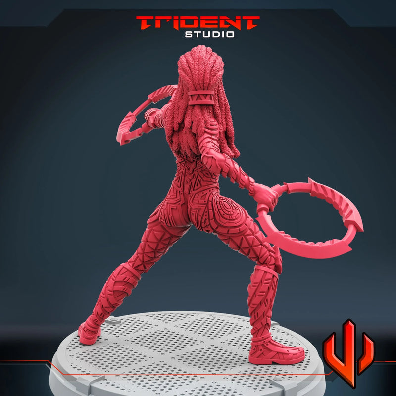 Nakia Marvel MCP-compatible 40mm resin proxy miniature by Trident Miniatures - product image 2