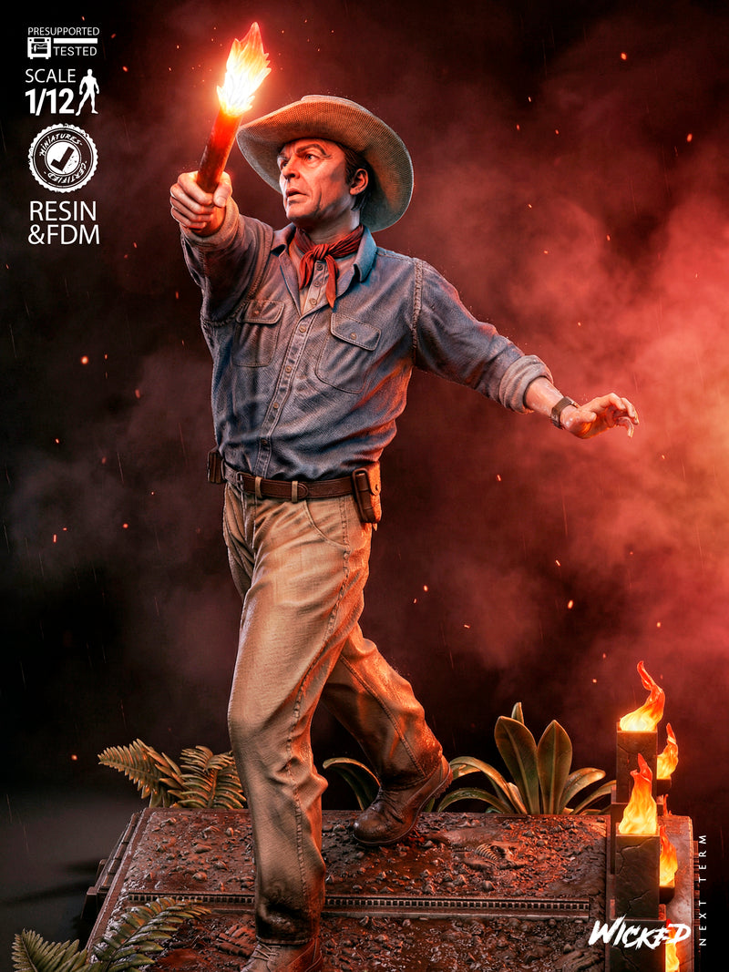 Alan Grant Sculpture resin statue kit view 3