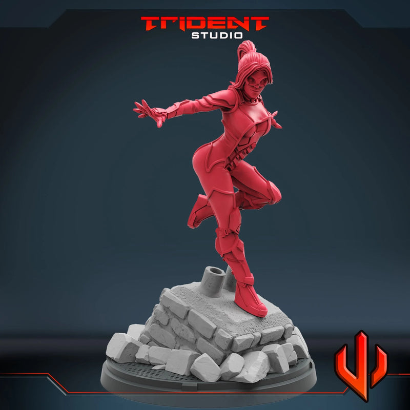 Black Cat Marvel MCP-compatible 40mm resin proxy miniature by Trident Miniatures - product image 3