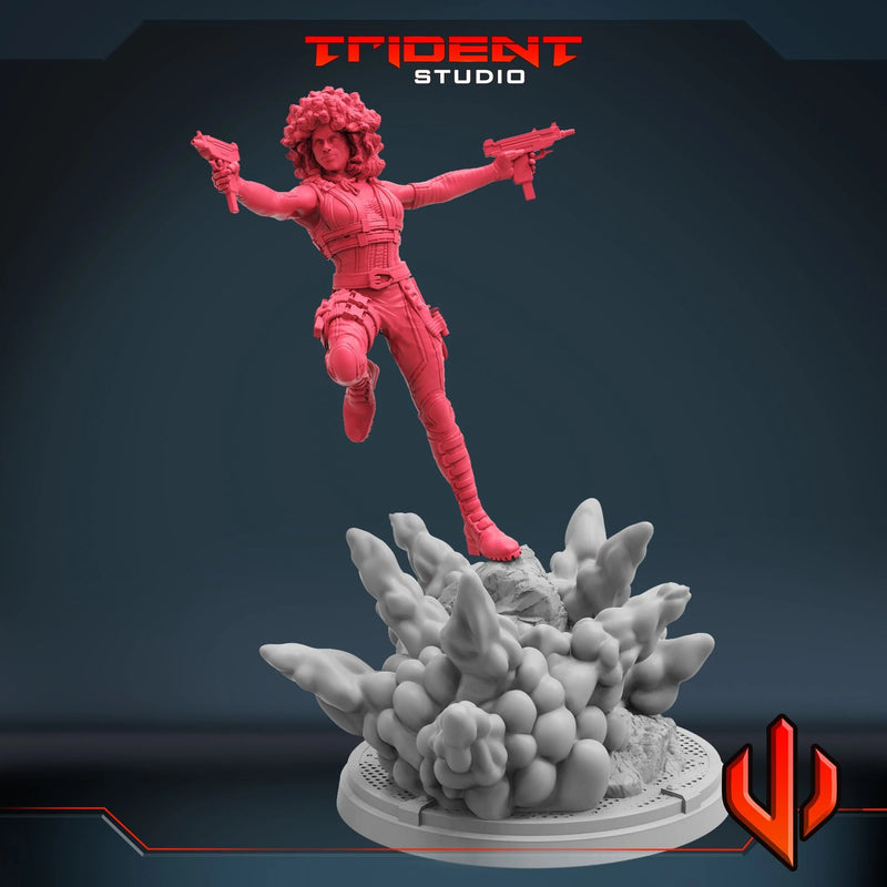 Domino Marvel MCP-compatible 40mm resin proxy miniature by Trident Miniatures - product image 3