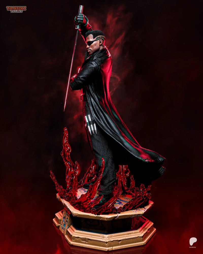 Blade Resin Statue & Bust - Full Size view 3