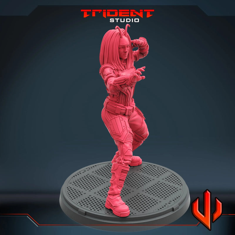 Mantis - Sculpt A Marvel MCP-compatible 40mm resin proxy miniature by Trident Miniatures - product image 4