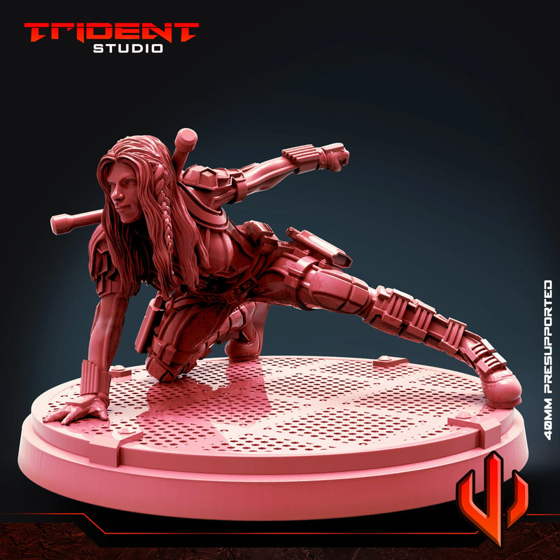 Black Widow 2021 - Sculpt A Marvel MCP-compatible 40mm resin proxy miniature by Trident Miniatures - product image 4
