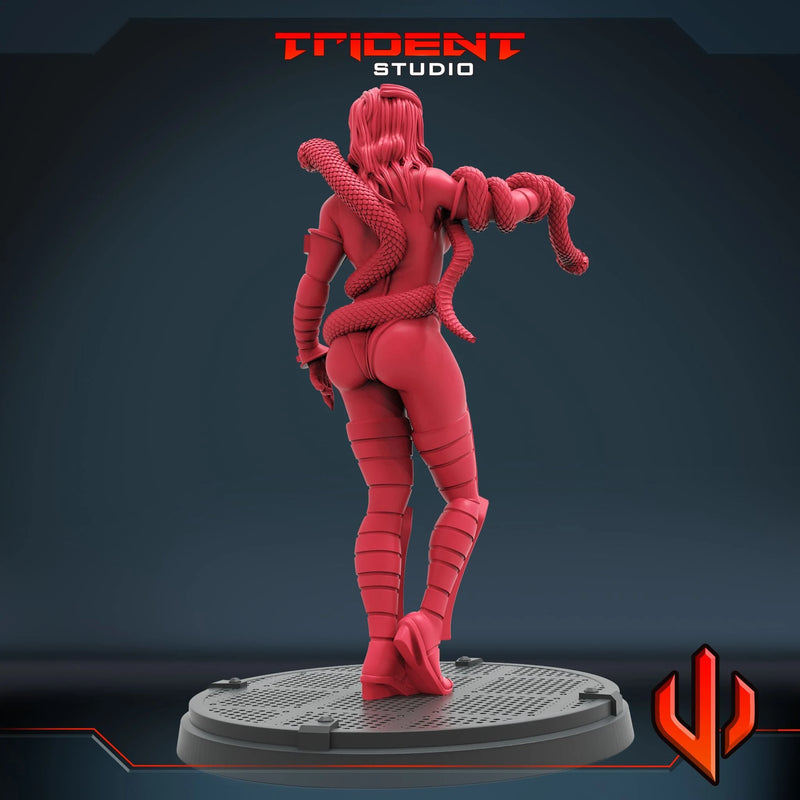 Black Mamba Marvel MCP-compatible 40mm resin proxy miniature by Trident Miniatures - product image 4