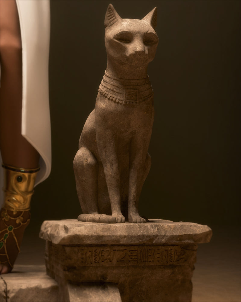 Cleopatra Statue - 1/9 Scale
