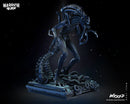 Alien Warrior Sculpture resin statue kit view 4
