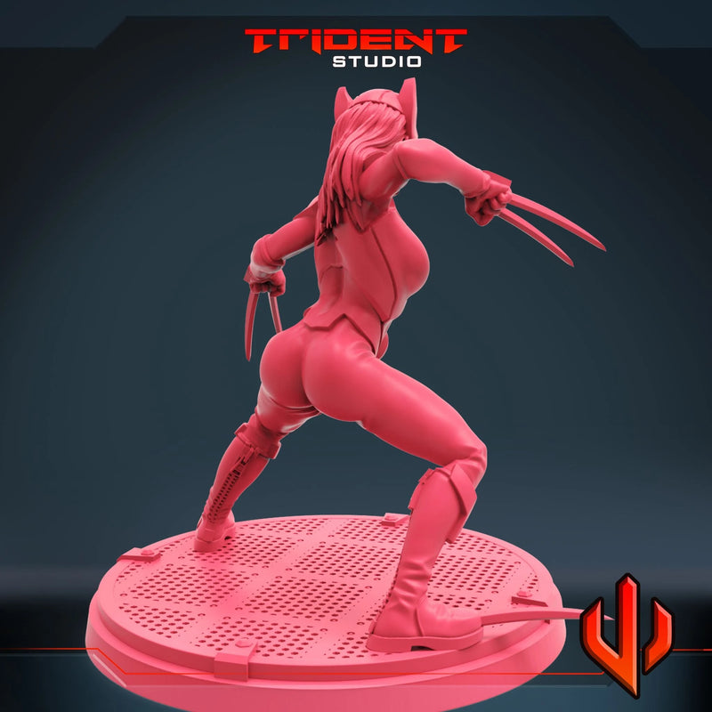 X-23 - Sculpt B Marvel MCP-compatible 40mm resin proxy miniature by Trident Miniatures - product image 5