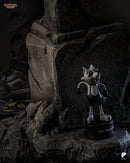 Leon Resin Statue & Bust - Full Size view 8