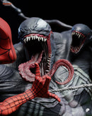 Spider-Man Resin Statue & Bust - Full Size view 8