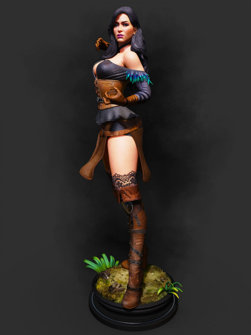 Yennefer Resin Statue - view 2
