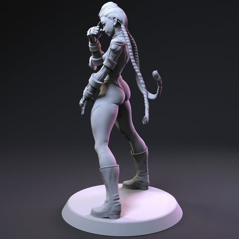 Cammy Resin Statue - Design 1 - view 1