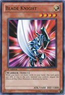 Blade Knight (YS11-EN014)