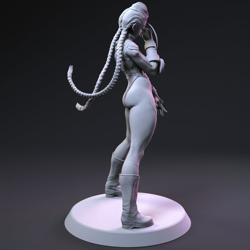 Cammy Resin Statue - Design 1 - view 2