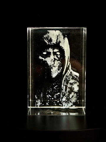 Scorpion Mortal Kombat Crystal Engraving – Gaming Laser Crystal Display