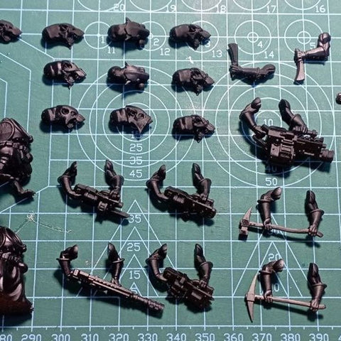 Swarm of Miner Rats Build Kit by DakkaDakka - image 1