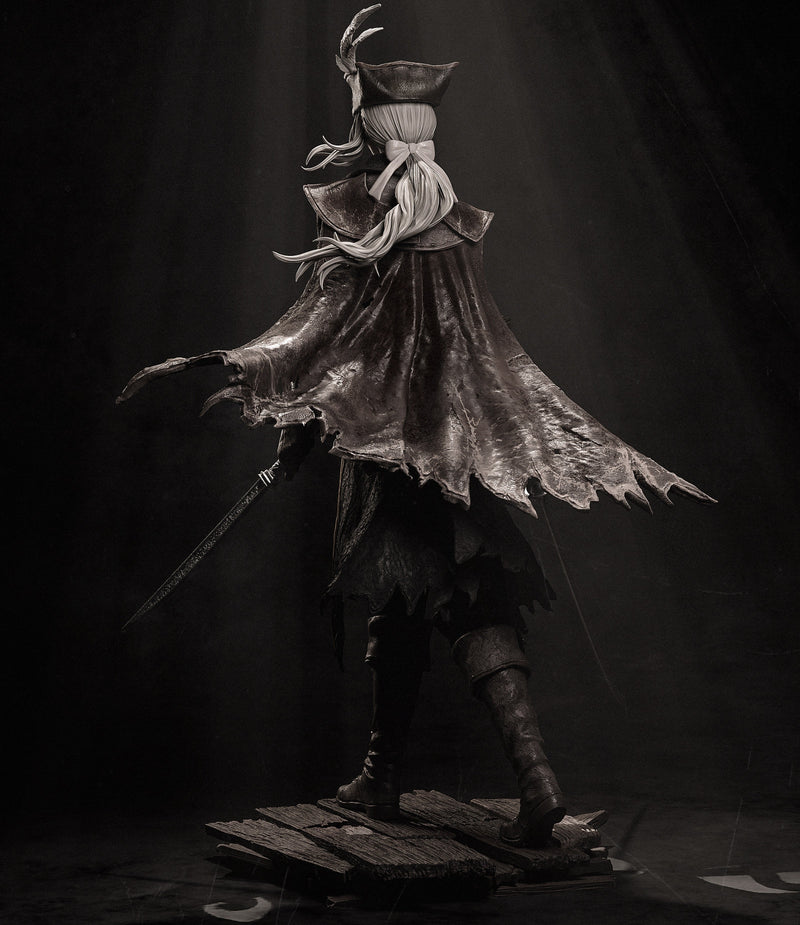 Lady Maria Resin Statue - view 5