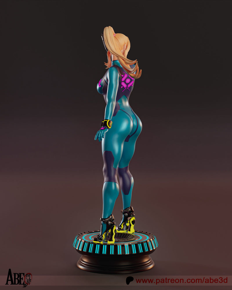 Samus Aran Resin Statue - view 3