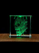 Alien Xenomorph Head 3D Crystal Engraving – Sci-Fi Laser Crystal Display