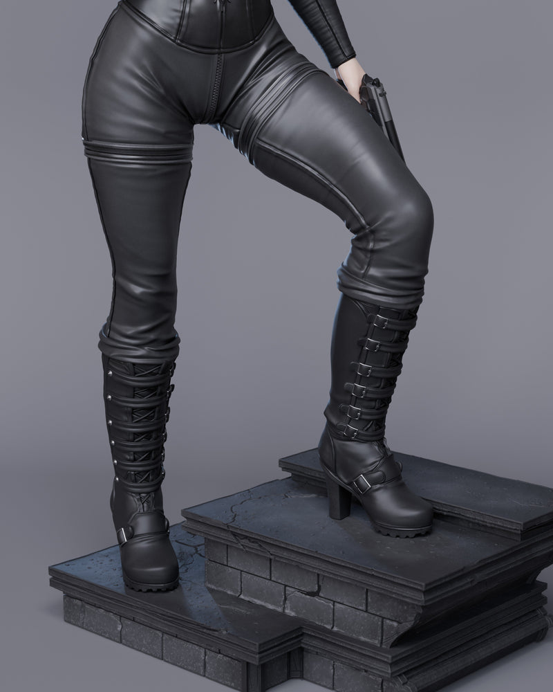 Selene Resin Statue - view 5