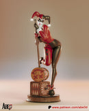 Harley Quinn Classic Resin Statue - view 4