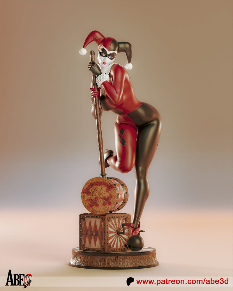 Harley Quinn Classic Resin Statue - view 4