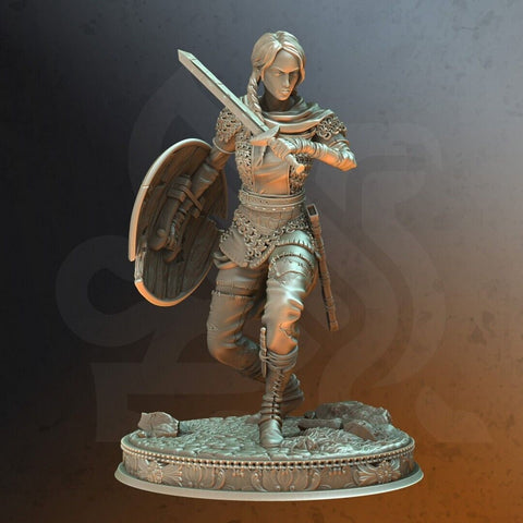 Shield-maiden - Freya The Fearless | DM Stash | DnD | Fantasy | Miniature