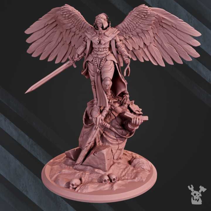 Archangel Elizabeth Miniature: 28mm Resin Figure