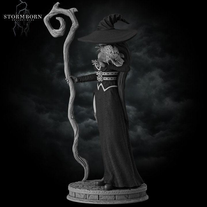 Azora the Witch Miniature: 8k Resin DnD Pathfinder Figure