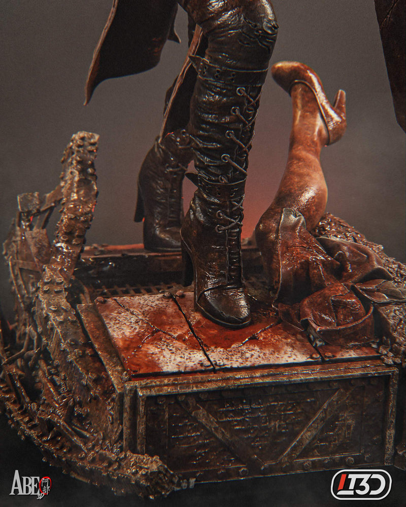 Pyramid Head Resin Statue - view 5