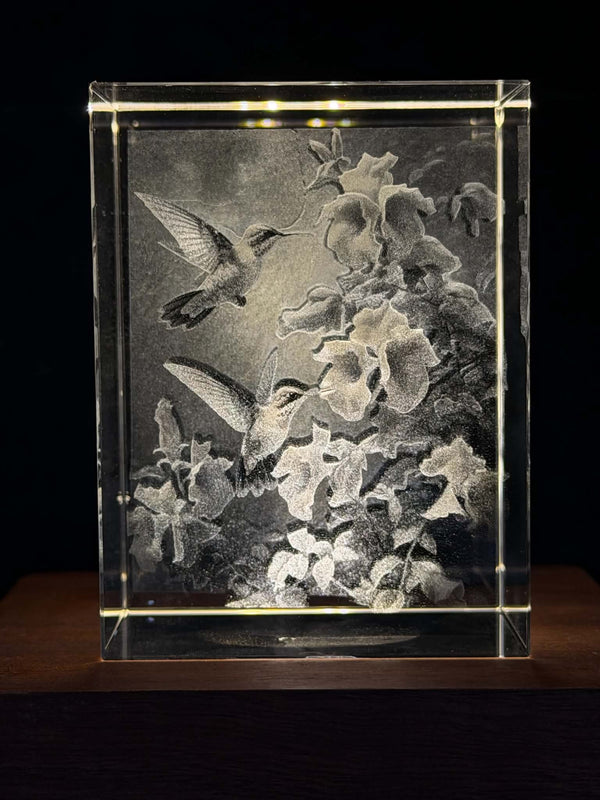 Hummingbirds and Flowers 2D K9 Crystal Engraving – 60 × 40 × 40 mm