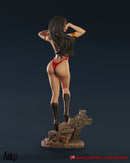 Vampirella Resin Statue - view 3