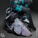 Domino Resin Statue - view 7
