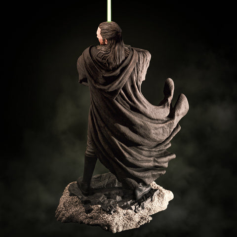 Qui Gon Jinn Resin Statue - view 1