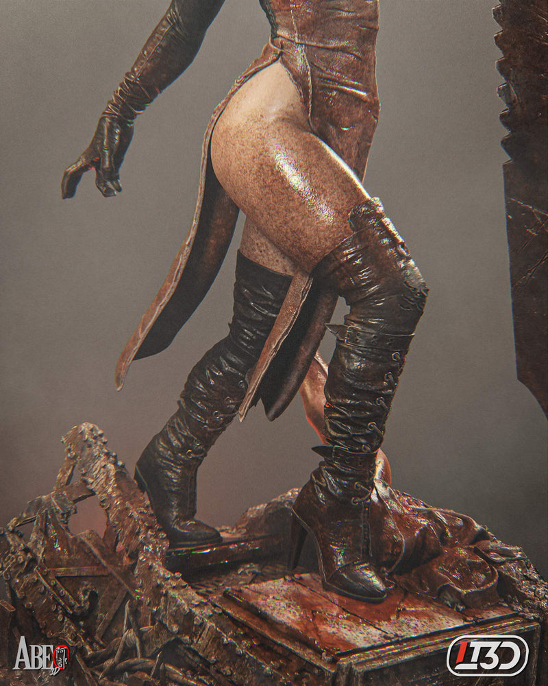 Pyramid Head Resin Statue - view 7